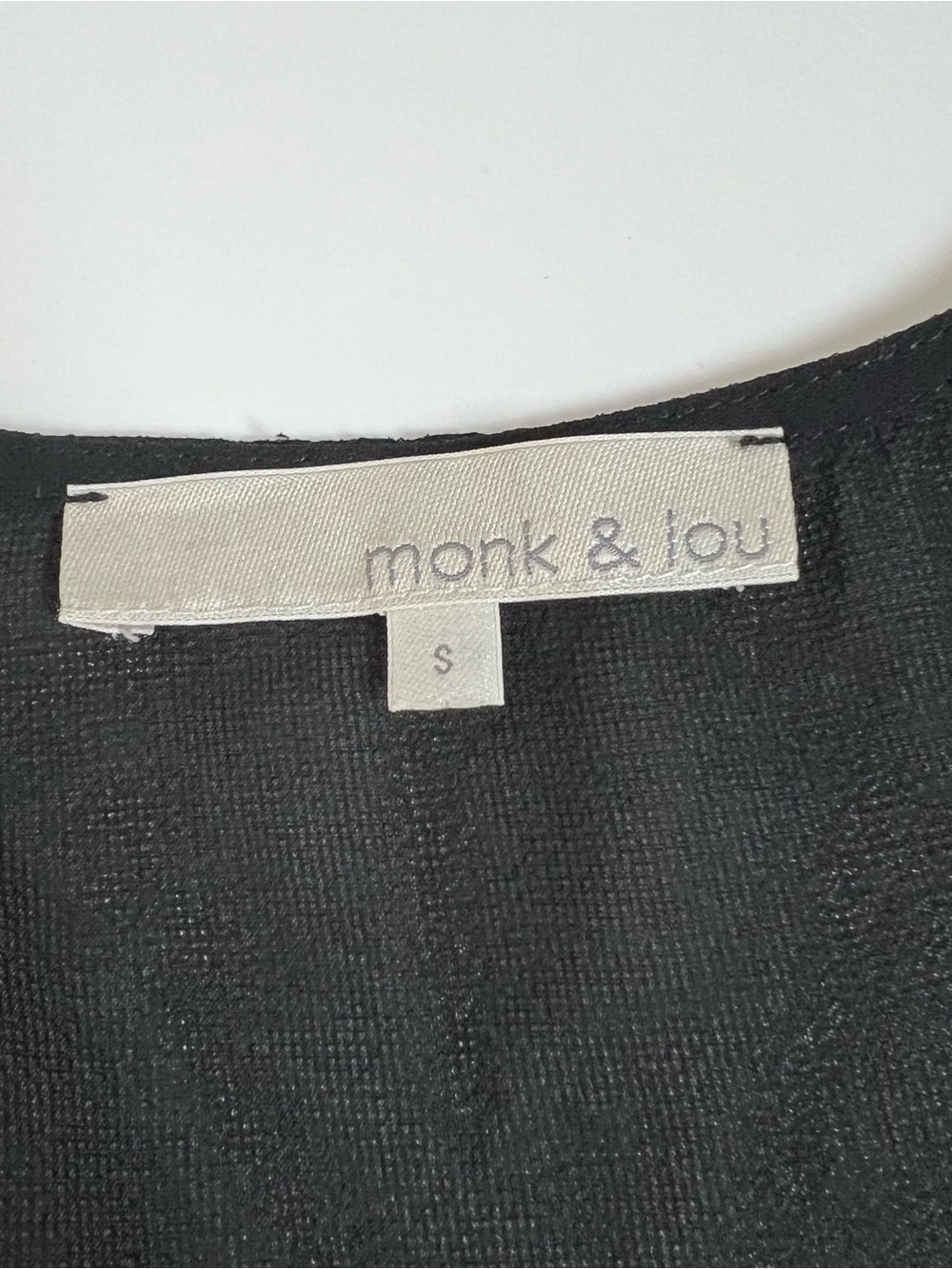 Monk & Lou Black Faux-Wrap Sleeveless Chiffon Blouse - Size Small (GUC) - Picture 3 of 7